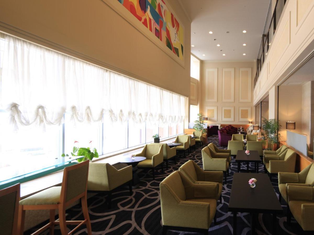 Hotel Nikko Нара Экстерьер фото The lounge at the airport